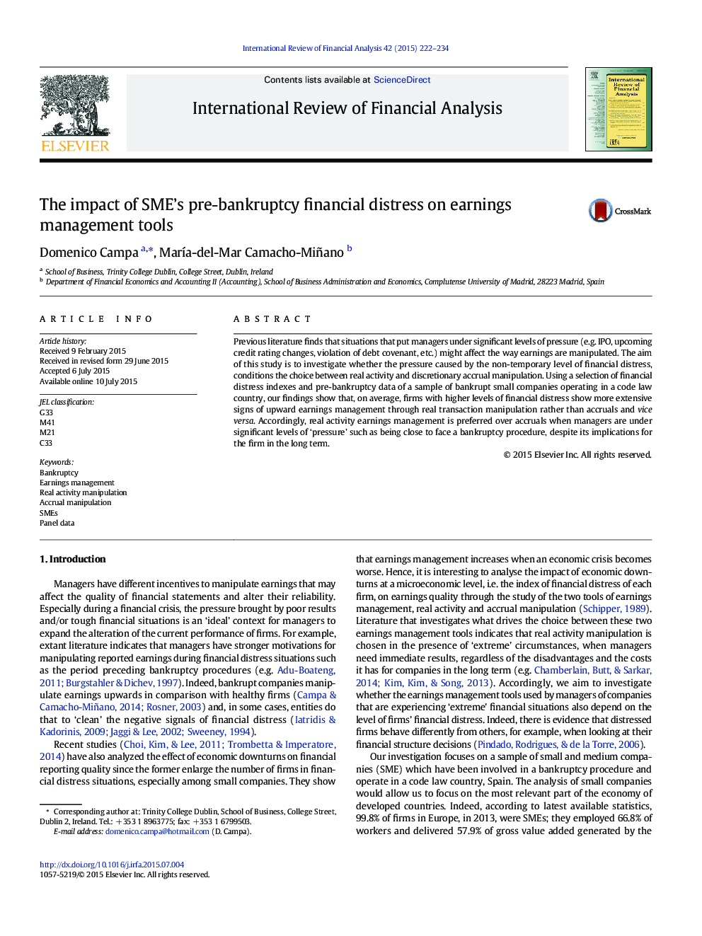 The impact of SME's pre-bankruptcy financial distress on earnings management tools