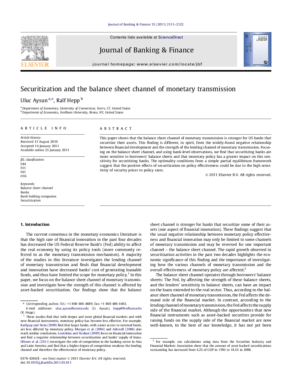 Securitization and the balance sheet channel of monetary transmission