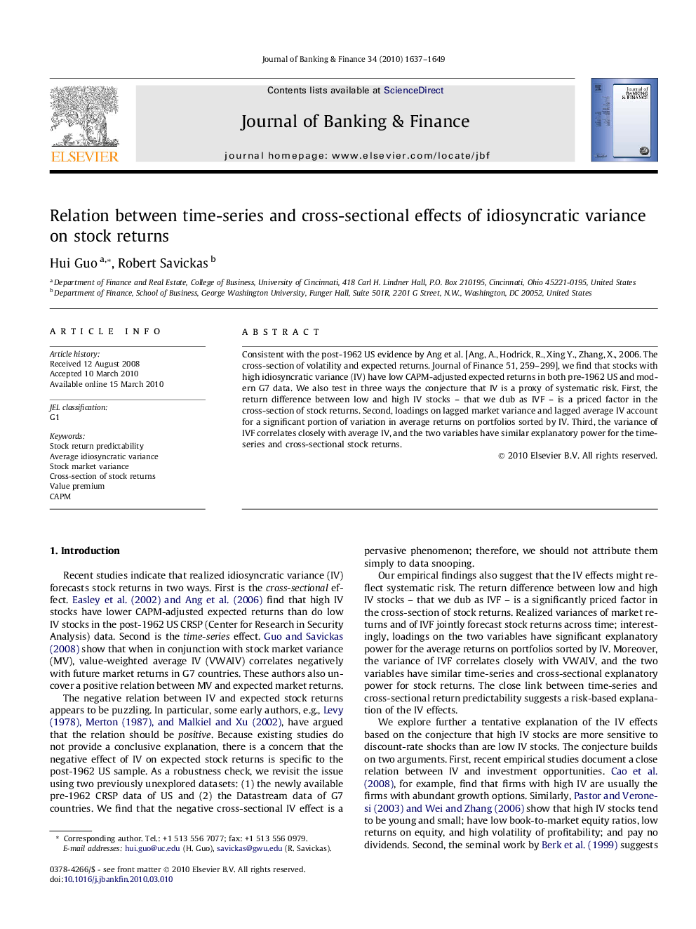 Relation between time-series and cross-sectional effects of idiosyncratic variance on stock returns