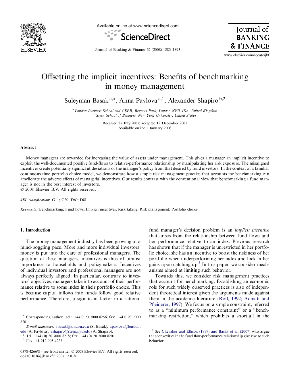 Offsetting the implicit incentives: Benefits of benchmarking in money management