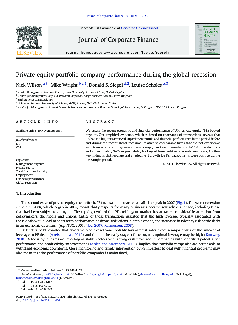 Private equity portfolio company performance during the global recession