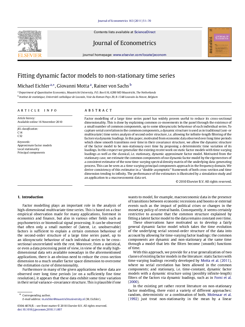 Fitting dynamic factor models to non-stationary time series