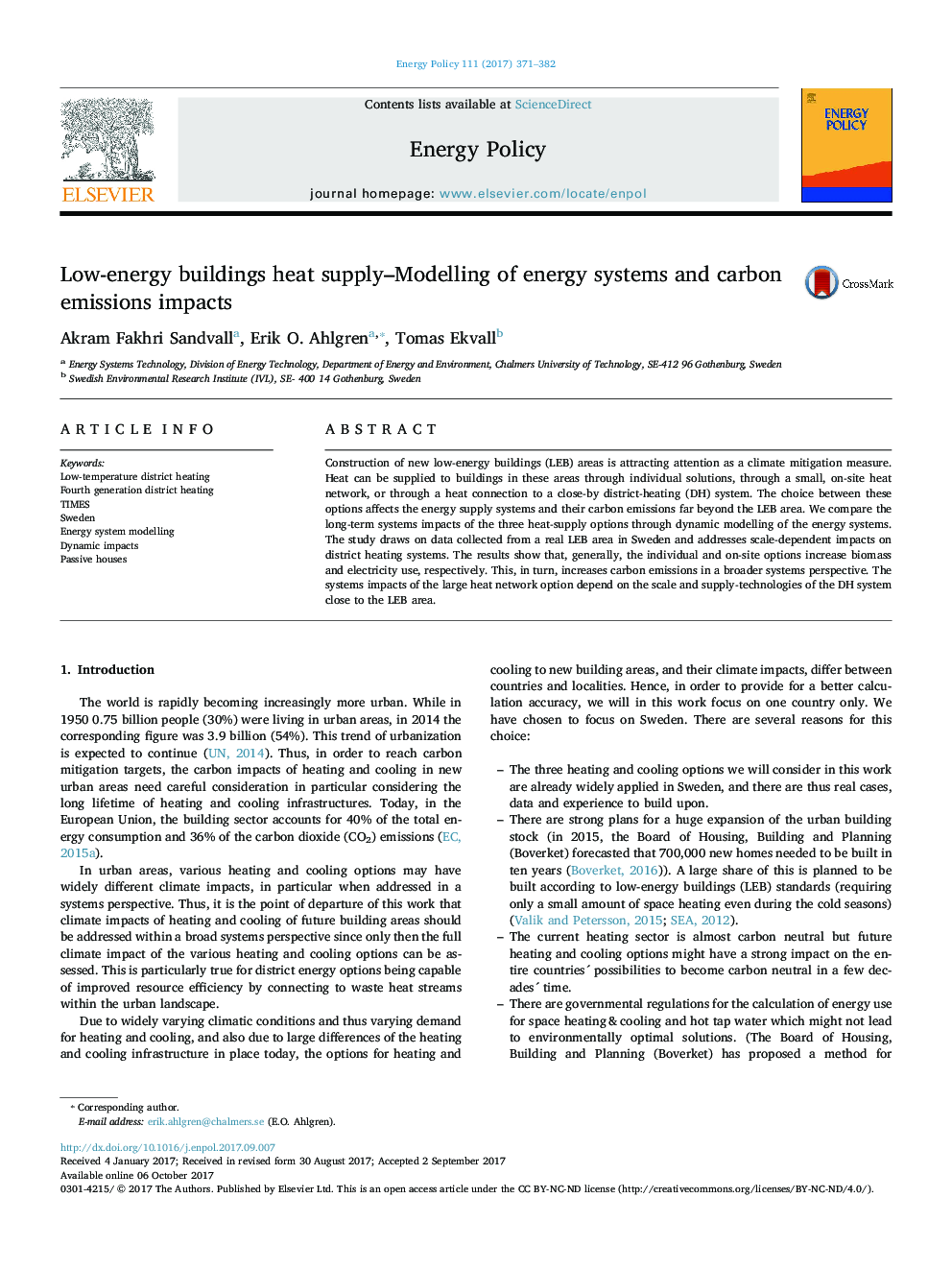 Low-energy buildings heat supply-Modelling of energy systems and carbon emissions impacts