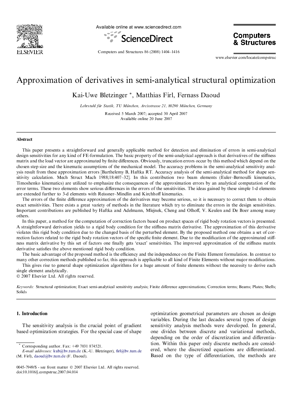 Approximation of derivatives in semi-analytical structural optimization