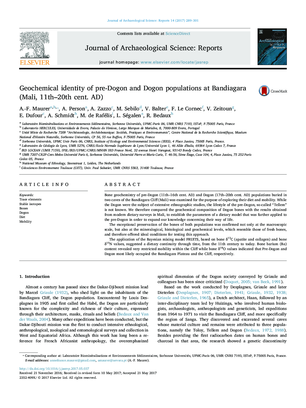 Geochemical identity of pre-Dogon and Dogon populations at Bandiagara (Mali, 11th-20th cent. AD)