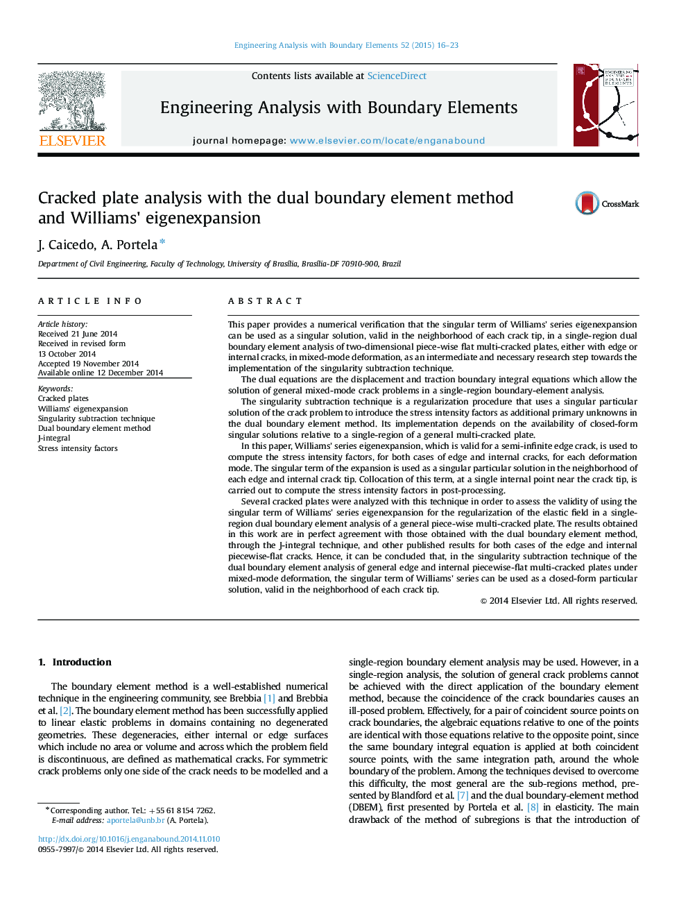 Cracked plate analysis with the dual boundary element method and Williams׳ eigenexpansion