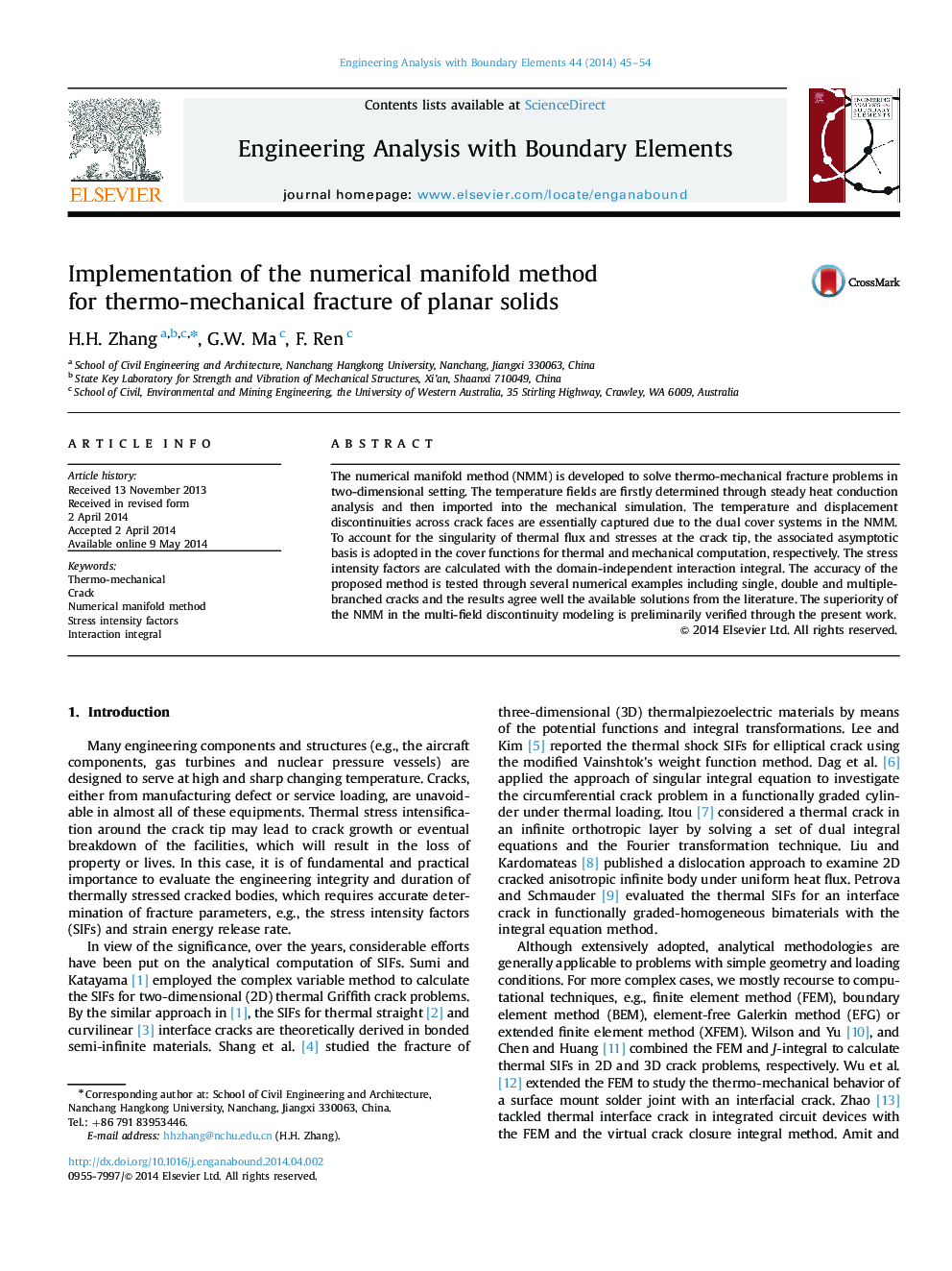 Implementation of the numerical manifold method for thermo-mechanical fracture of planar solids