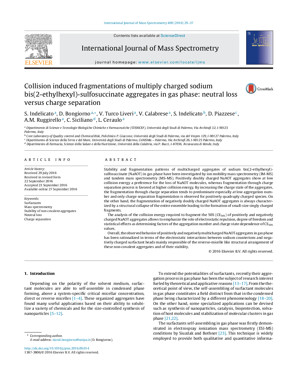 تقارن ناشی از برخورد ناشی از سولفات سدیم بیست (2-اتیل هگزیل) -سوفلوسوکتینات در فاز گاز: کاهش خنثی و جداسازی شارژ 