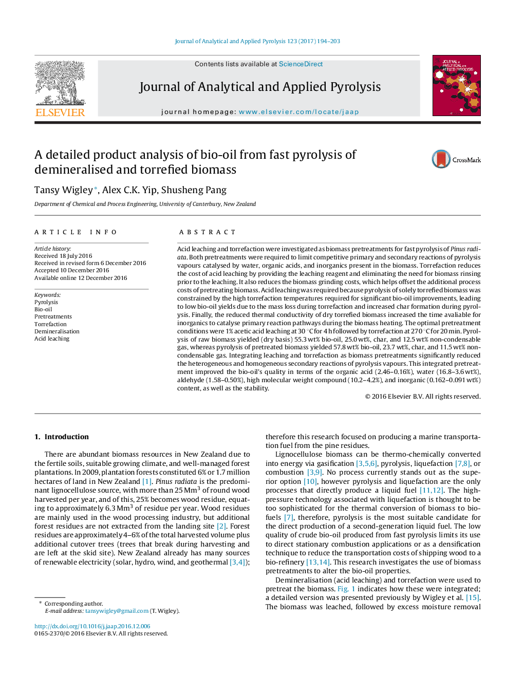 A detailed product analysis of bio-oil from fast pyrolysis of demineralised and torrefied biomass