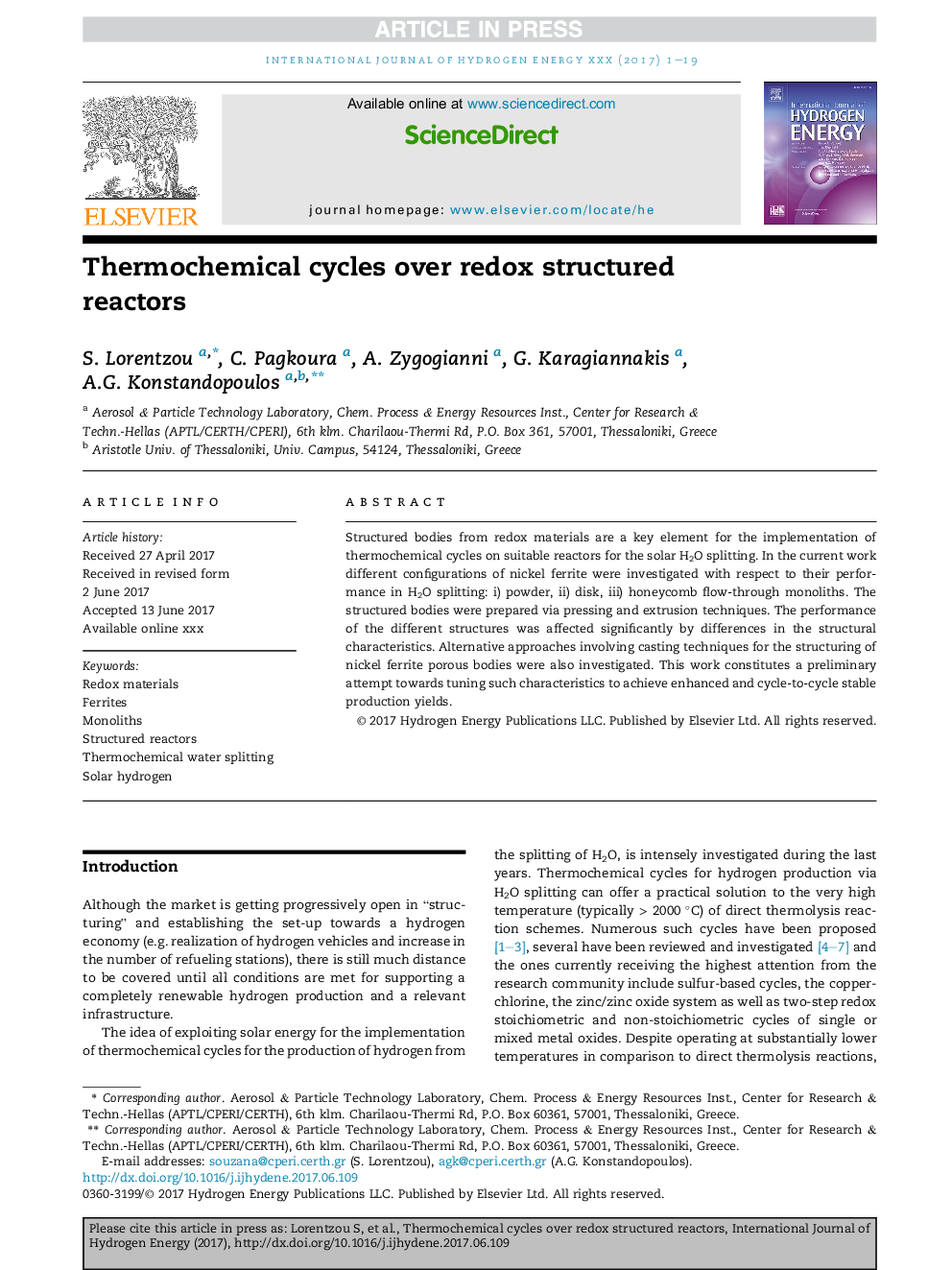 Thermochemical cycles over redox structured reactors