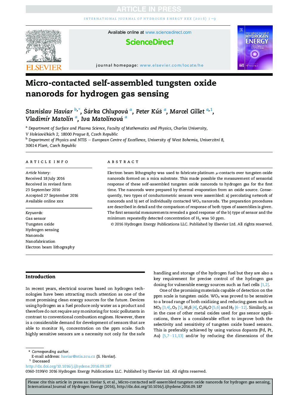 Micro-contacted self-assembled tungsten oxide nanorods for hydrogen gas sensing