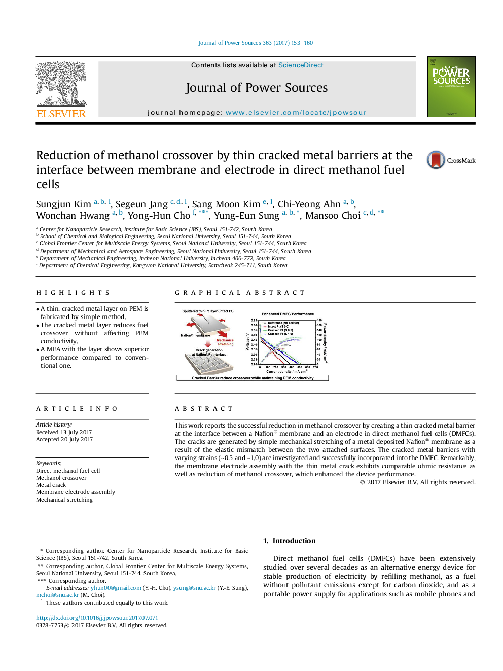 Reduction of methanol crossover by thin cracked metal barriers at the interface between membrane and electrode in direct methanol fuel cells