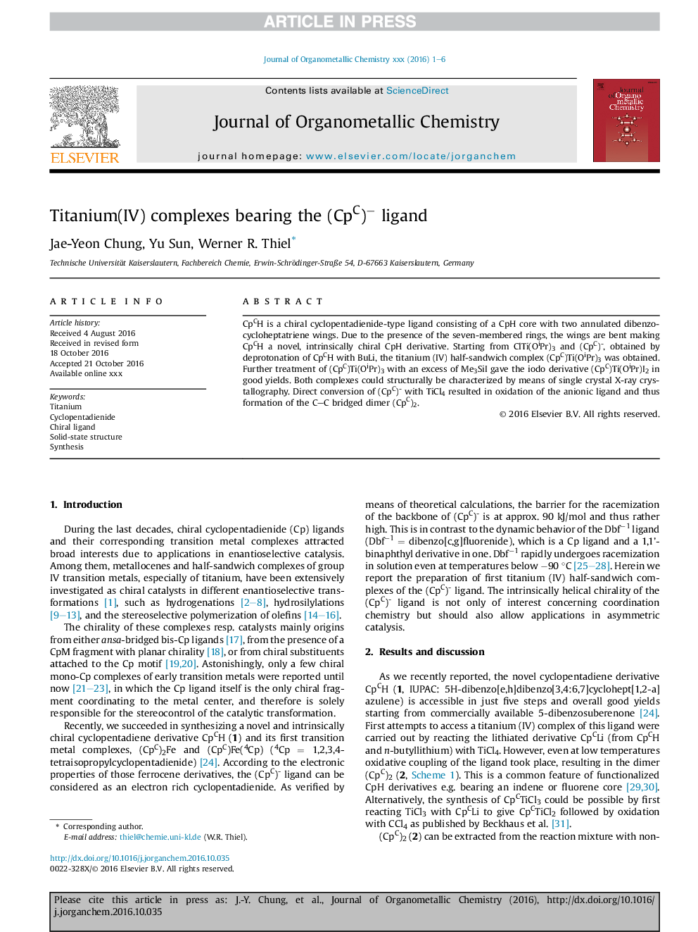 Titanium(IV) complexes bearing the (CpC)â ligand