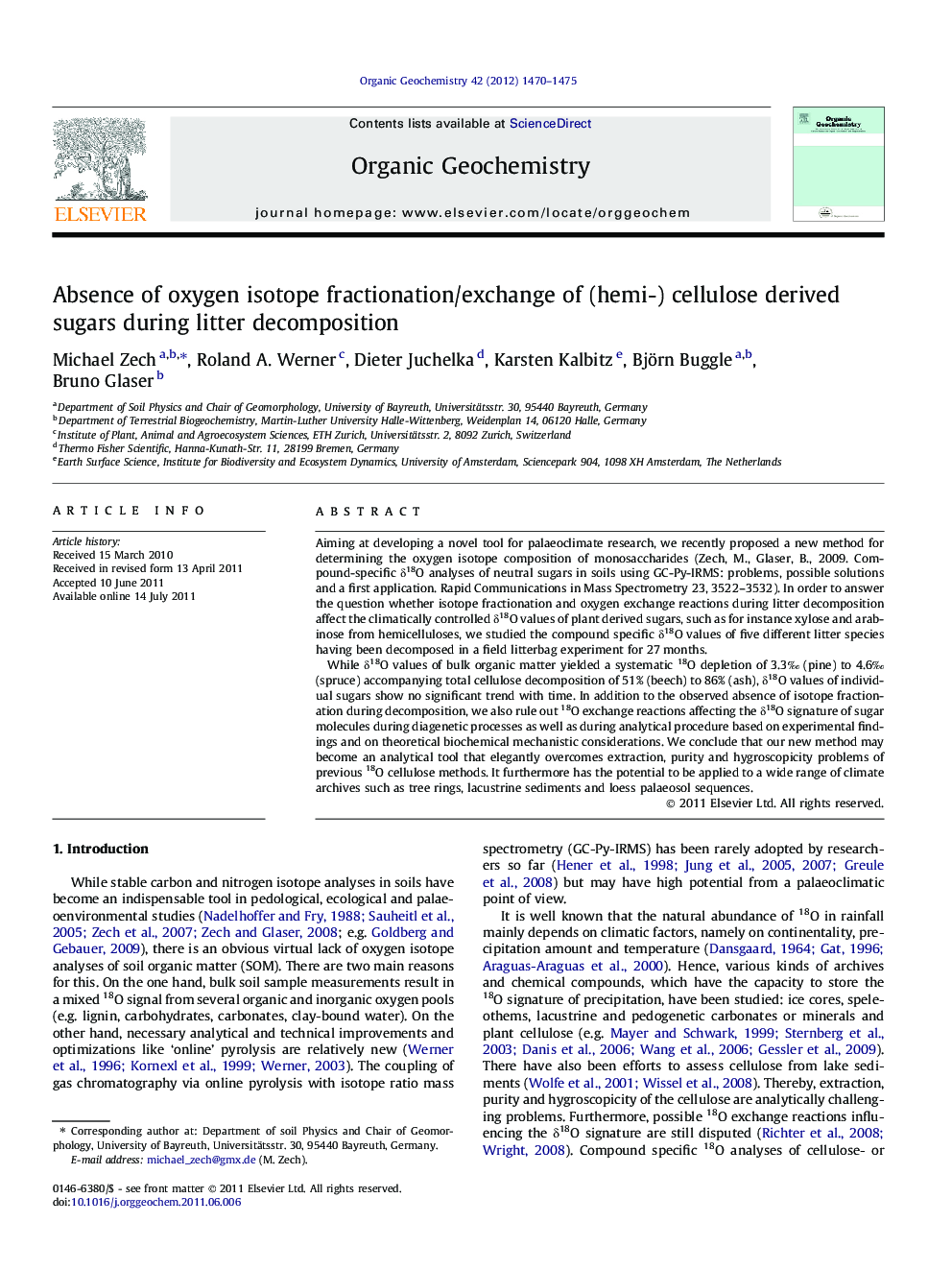 Absence of oxygen isotope fractionation/exchange of (hemi-) cellulose derived sugars during litter decomposition