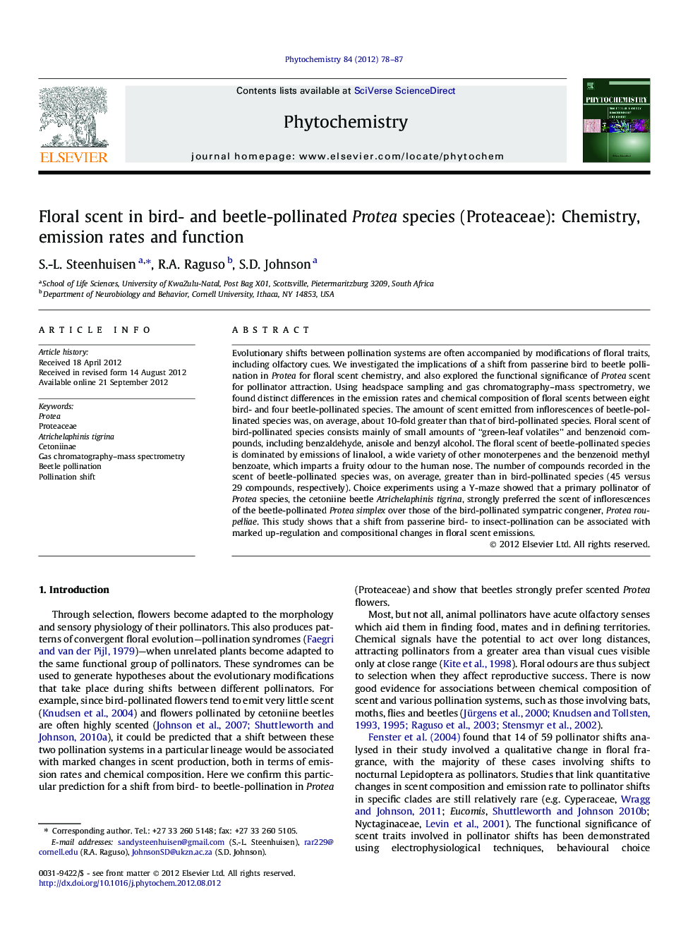 Floral scent in bird- and beetle-pollinated Protea species (Proteaceae): Chemistry, emission rates and function