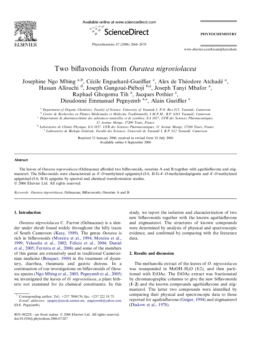 Two biflavonoids from Ouratea nigroviolacea