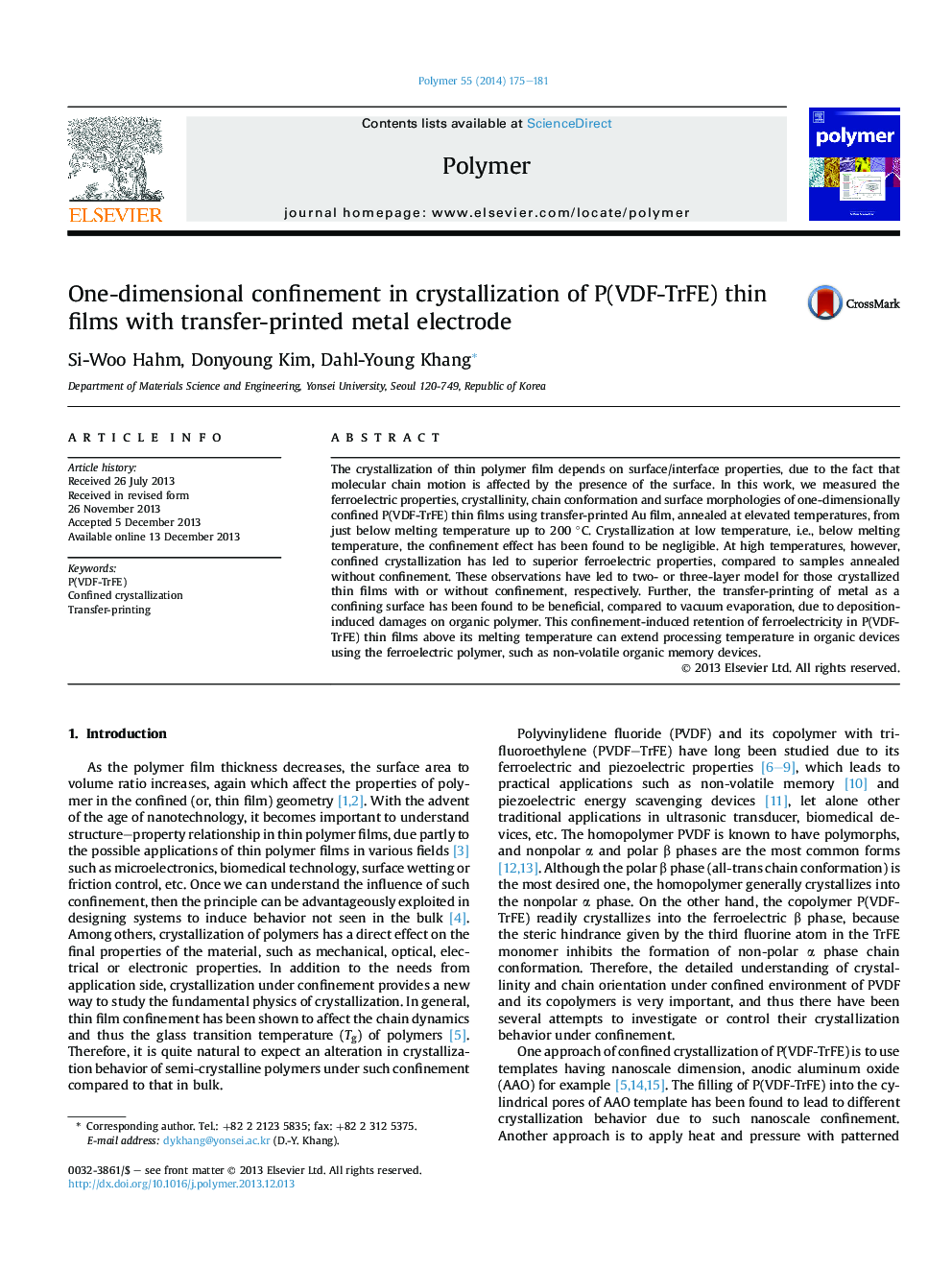 One-dimensional confinement in crystallization of P(VDF-TrFE) thin films with transfer-printed metal electrode