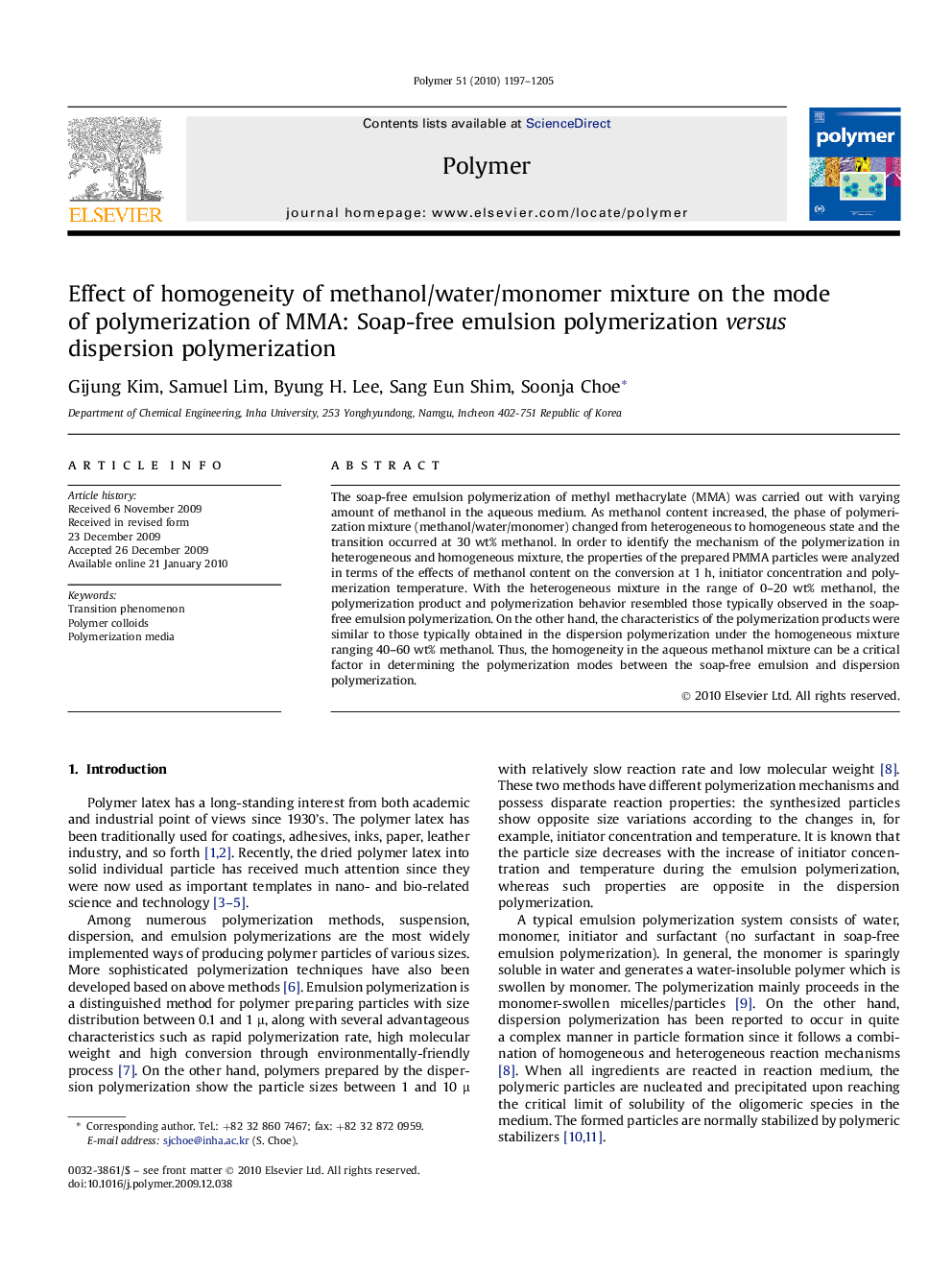 Effect of homogeneity of methanol/water/monomer mixture on the mode of polymerization of MMA: Soap-free emulsion polymerization versus dispersion polymerization