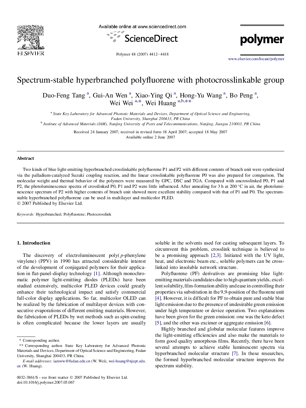 Spectrum-stable hyperbranched polyfluorene with photocrosslinkable group