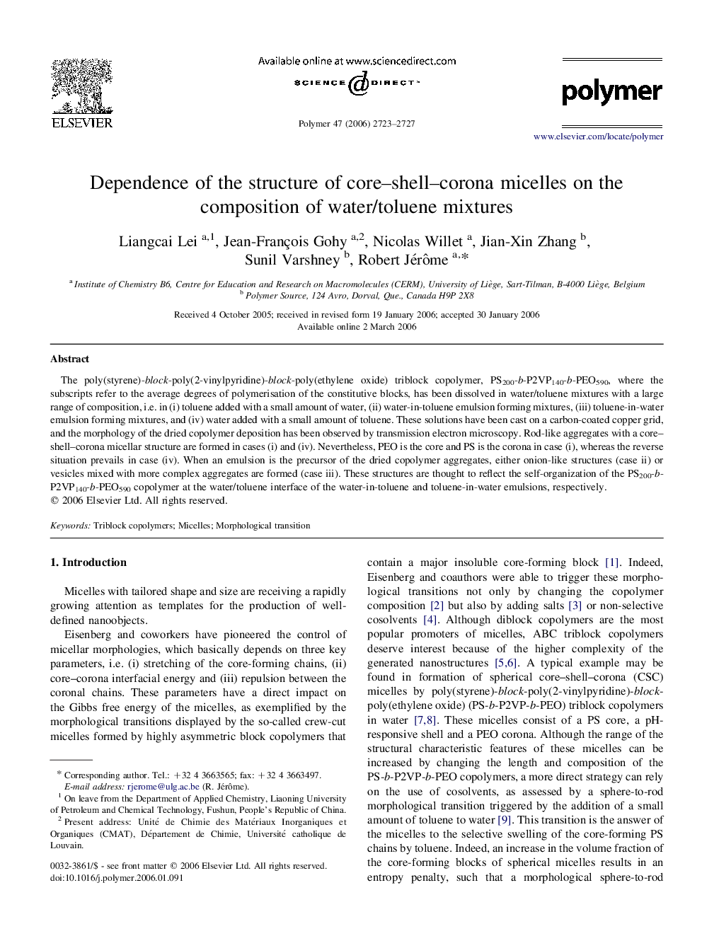 Dependence of the structure of core-shell-corona micelles on the composition of water/toluene mixtures