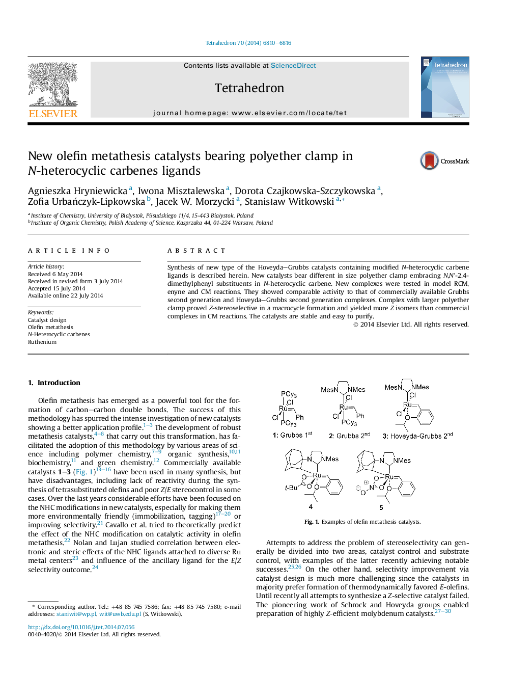 New olefin metathesis catalysts bearing polyether clamp in N-heterocyclic carbenes ligands