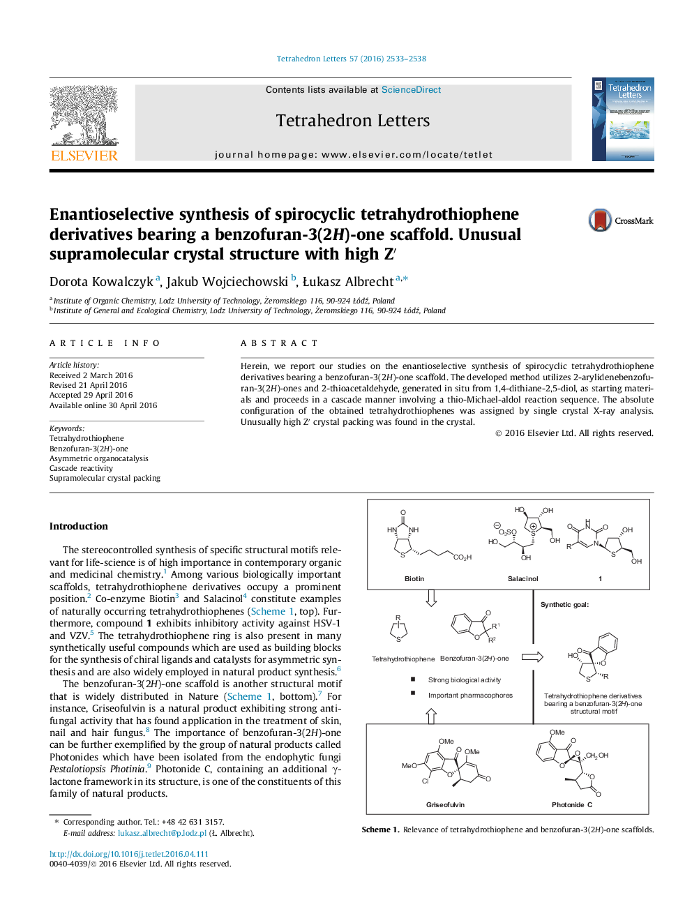 Enantioselective synthesis of spirocyclic tetrahydrothiophene derivatives bearing a benzofuran-3(2H)-one scaffold. Unusual supramolecular crystal structure with high Zâ²