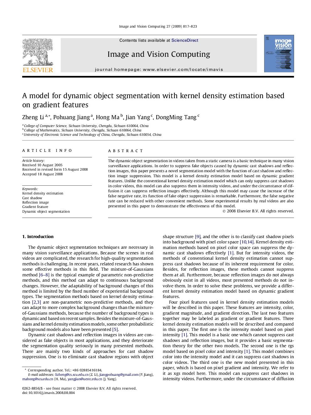 A model for dynamic object segmentation with kernel density estimation based on gradient features