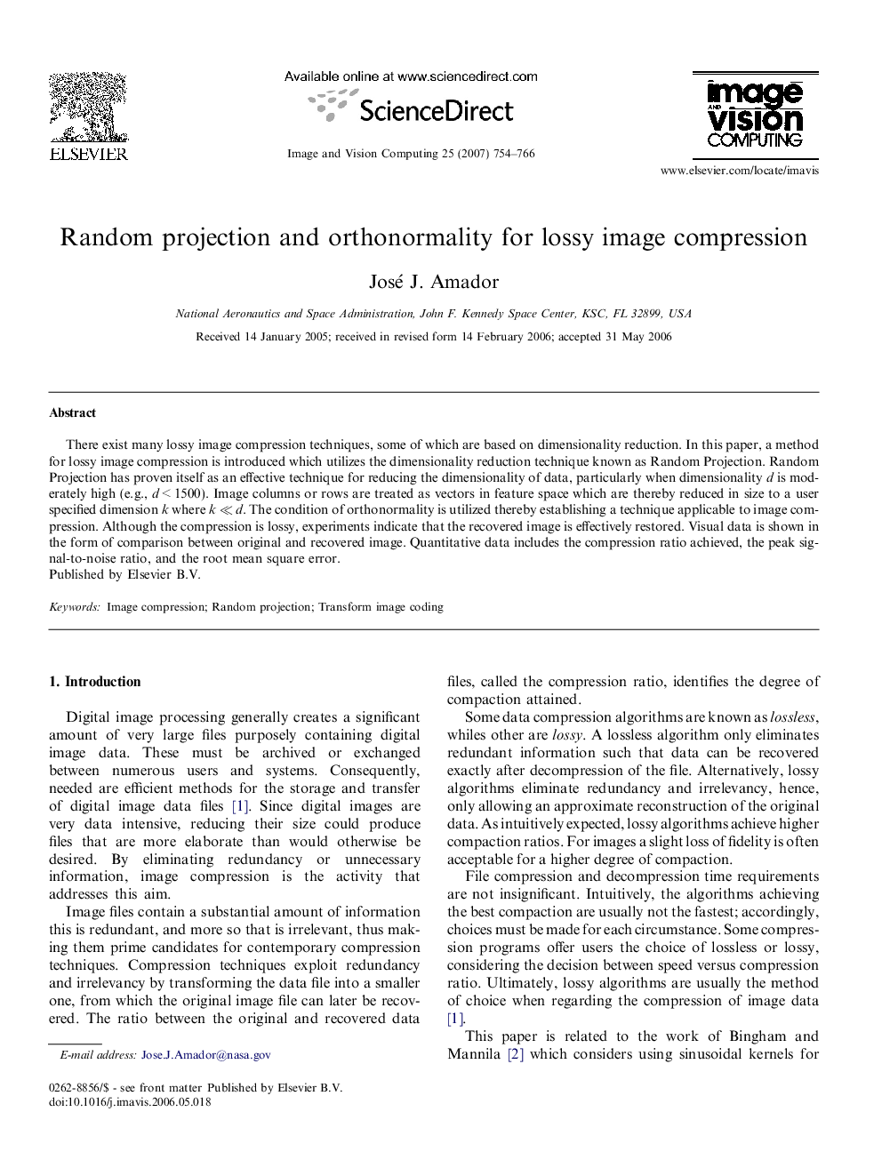 Random projection and orthonormality for lossy image compression