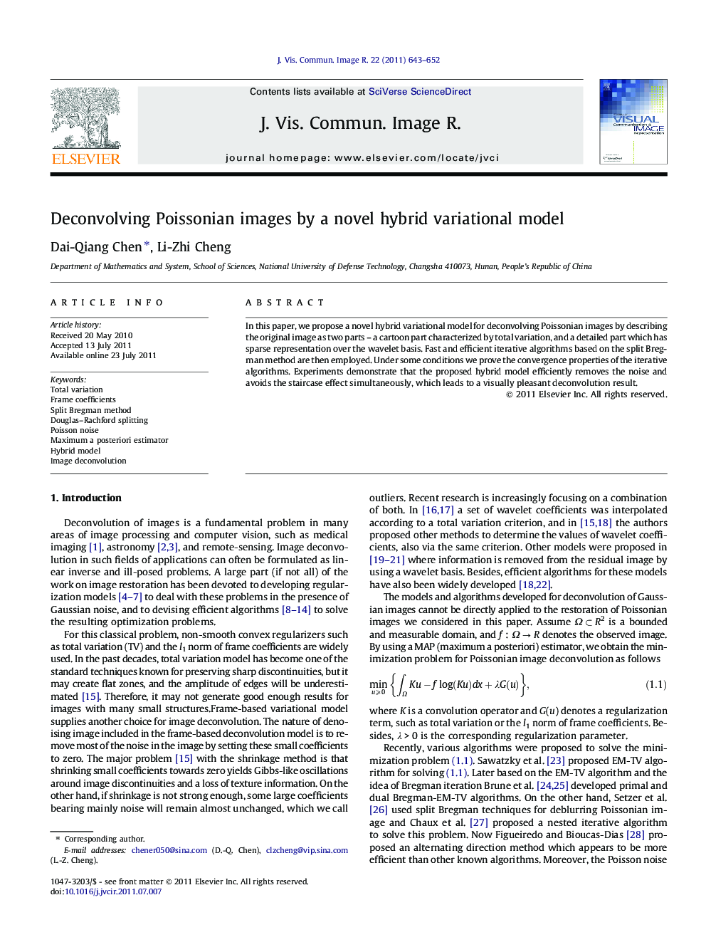 Deconvolving Poissonian images by a novel hybrid variational model