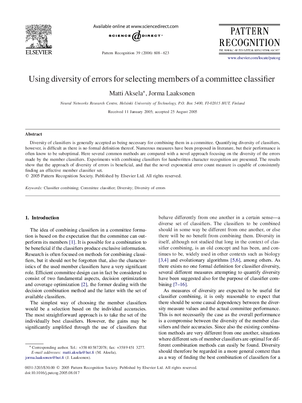 Using diversity of errors for selecting members of a committee classifier