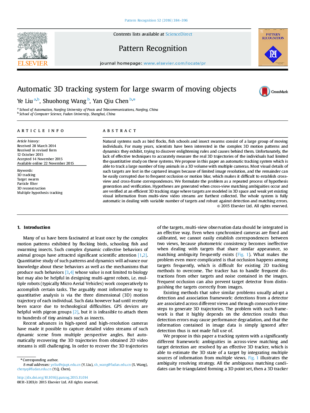 Automatic 3D tracking system for large swarm of moving objects