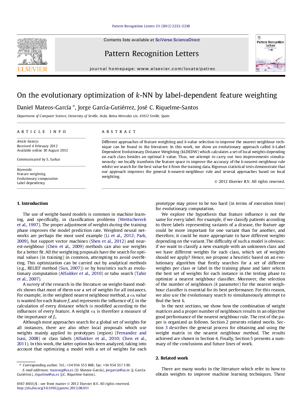 On the evolutionary optimization of k-NN by label-dependent feature weighting