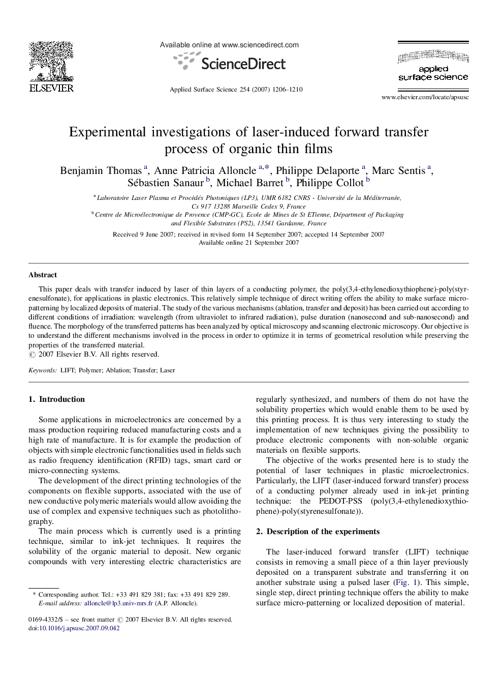 Experimental investigations of laser-induced forward transfer process of organic thin films