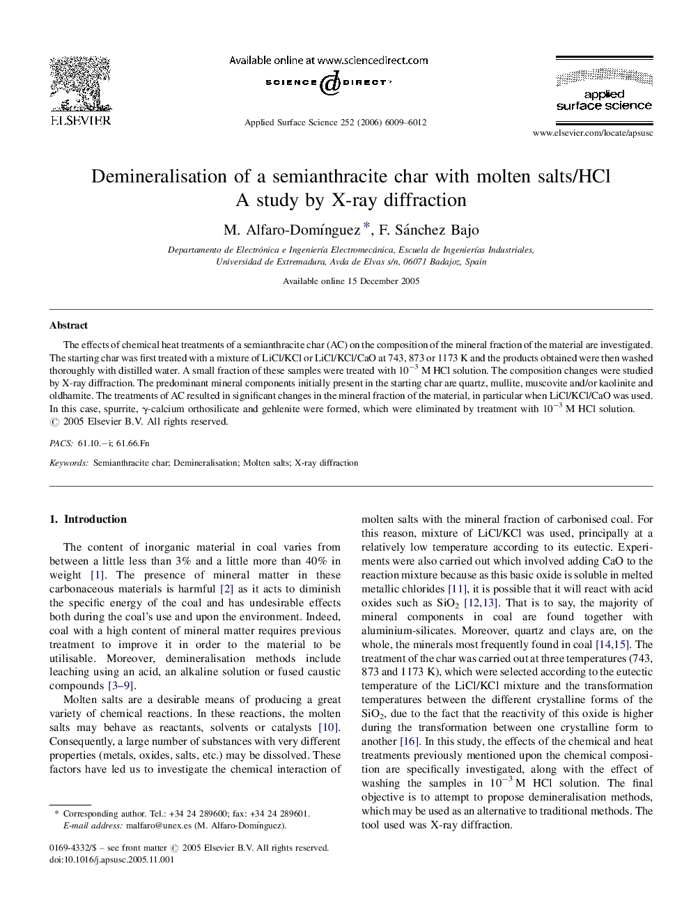 Demineralisation of a semianthracite char with molten salts/HCl: A study by X-ray diffraction