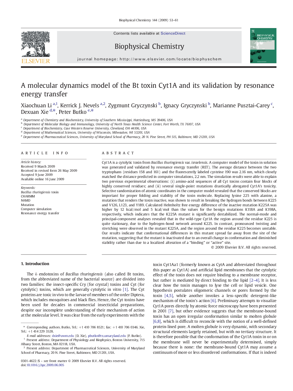 A molecular dynamics model of the Bt toxin Cyt1A and its validation by resonance energy transfer