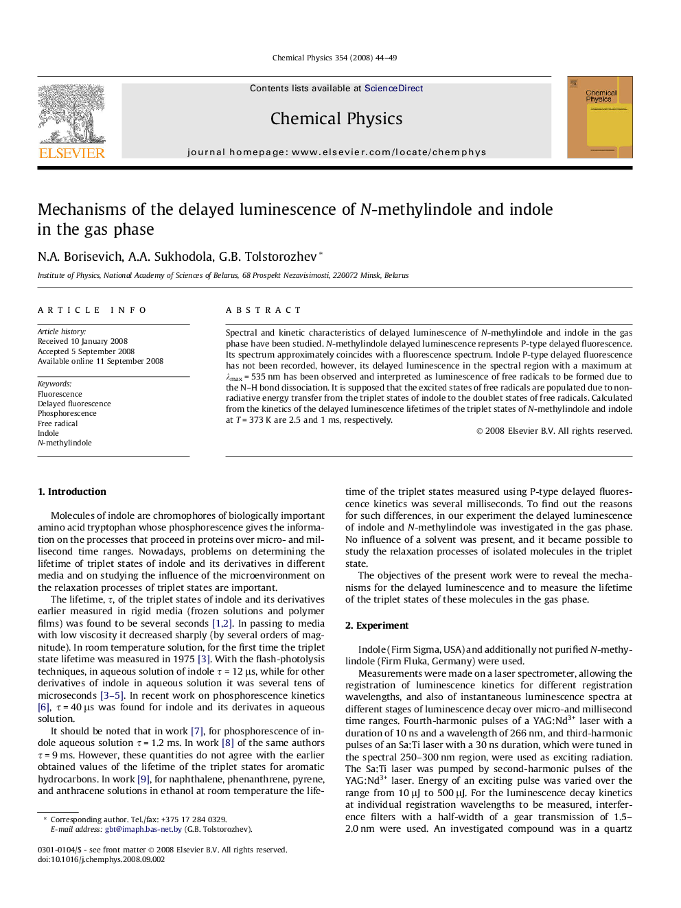 Mechanisms of the delayed luminescence of N-methylindole and indole in the gas phase