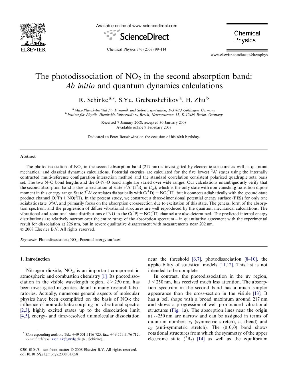 The photodissociation of NO2 in the second absorption band: Ab initio and quantum dynamics calculations