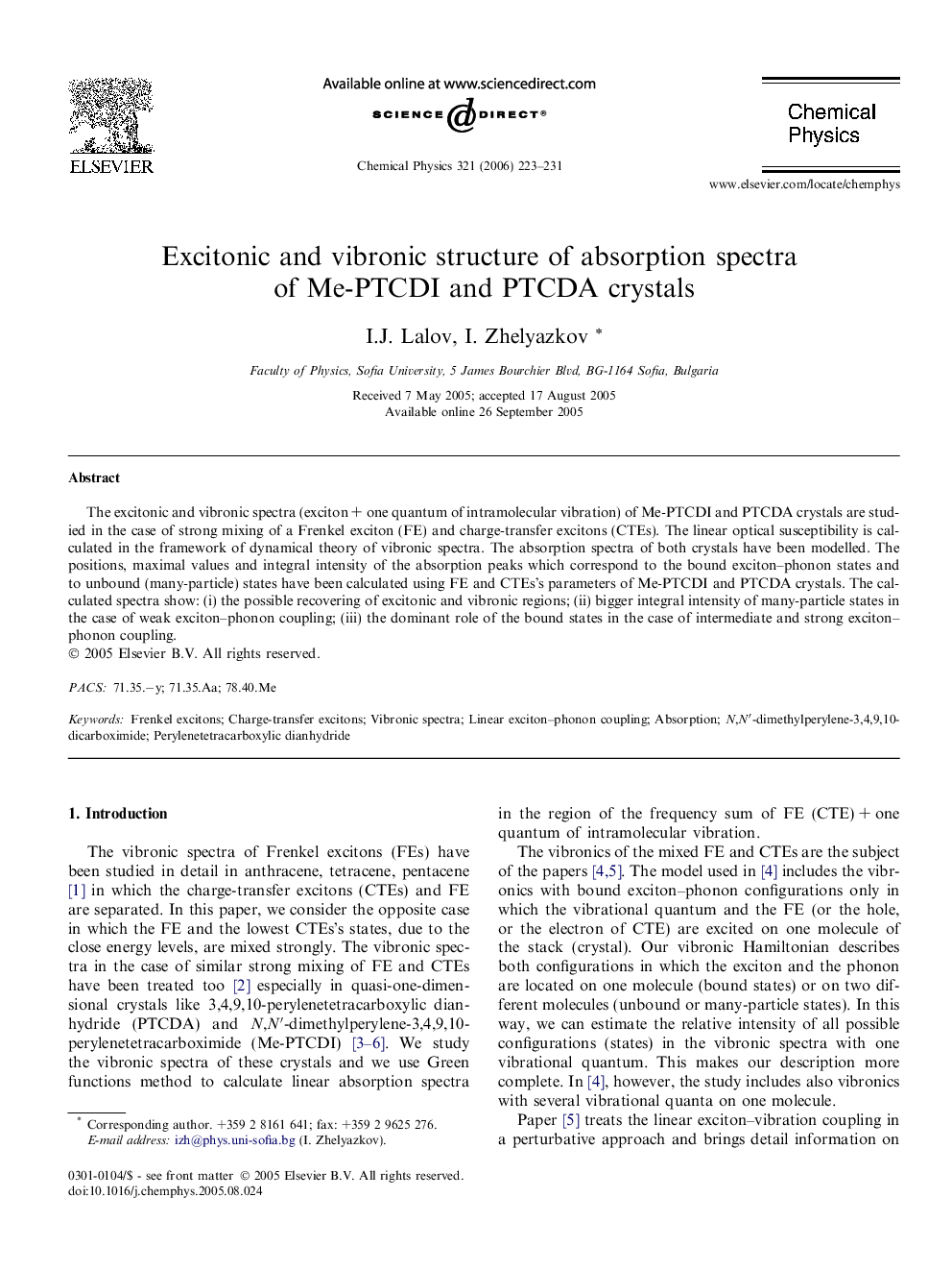 Excitonic and vibronic structure of absorption spectra of Me-PTCDI and PTCDA crystals