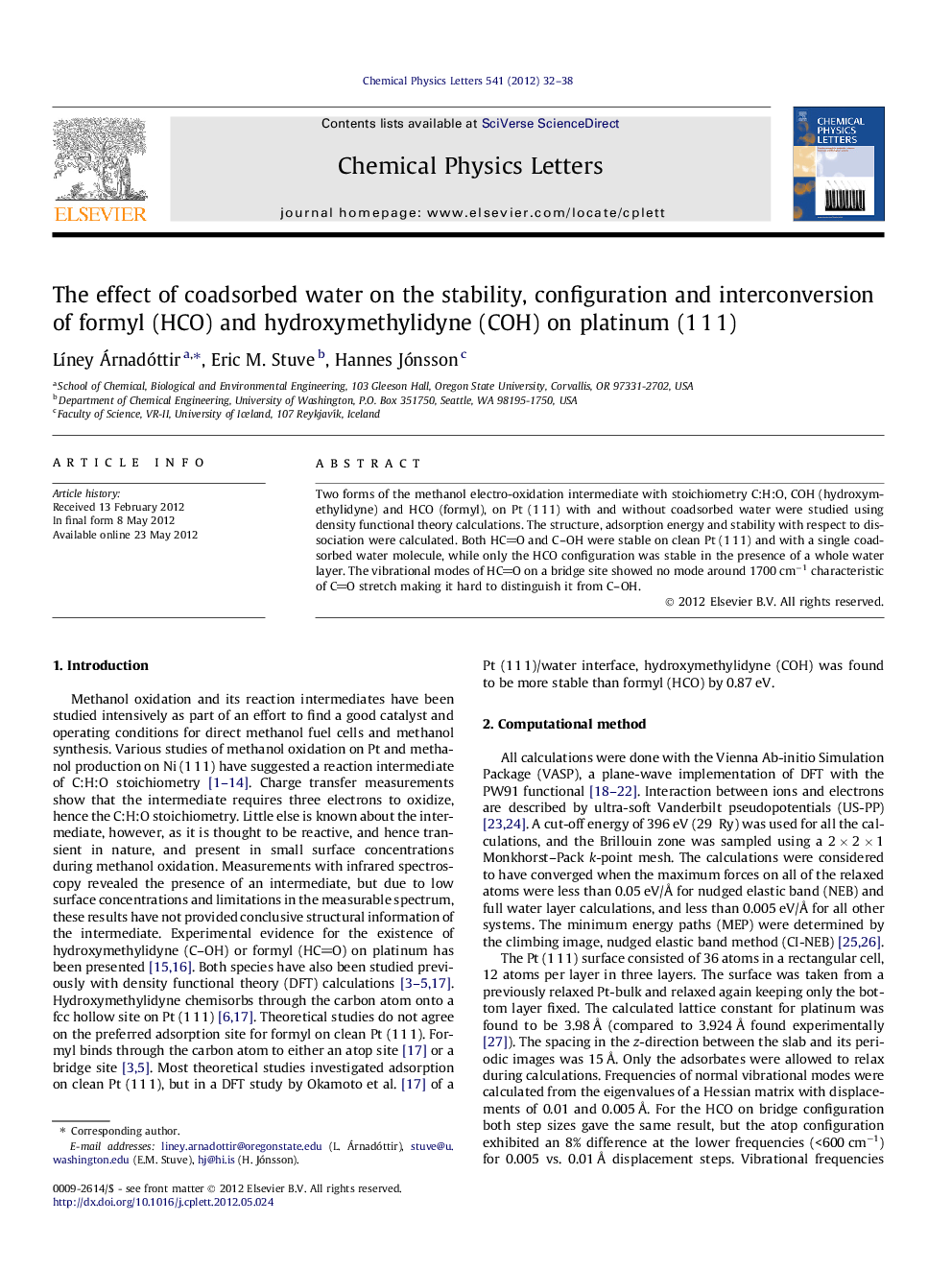 The effect of coadsorbed water on the stability, configuration and interconversion of formyl (HCO) and hydroxymethylidyne (COH) on platinum (1Â 1Â 1)