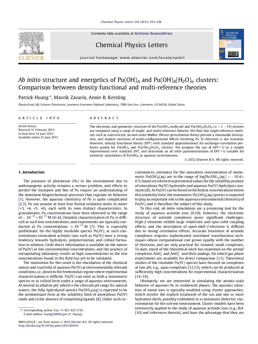 Ab initio structure and energetics of Pu(OH)4 and Pu(OH)4(H2O)n clusters: Comparison between density functional and multi-reference theories