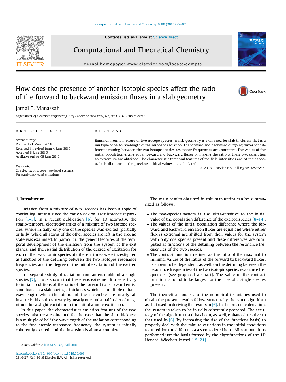 How does the presence of another isotopic species affect the ratio of the forward to backward emission fluxes in a slab geometry