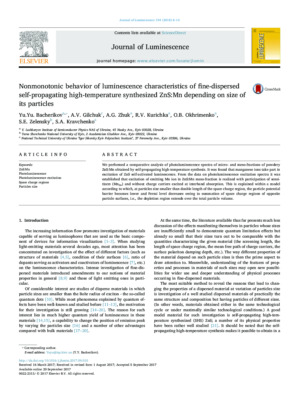 Nonmonotonic behavior of luminescence characteristics of fine-dispersed self-propagating high-temperature synthesized ZnS:Mn depending on size of its particles