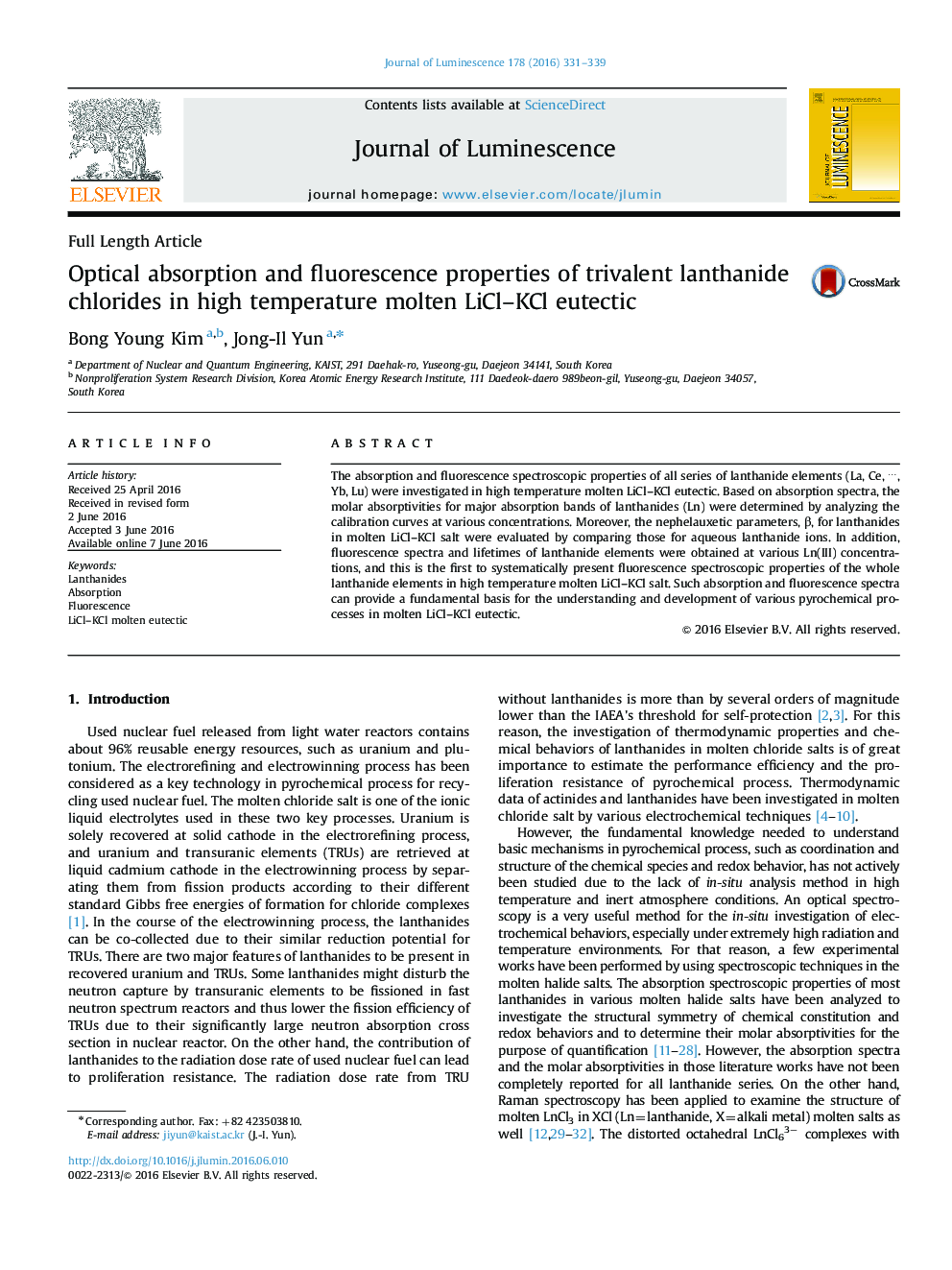 Optical absorption and fluorescence properties of trivalent lanthanide chlorides in high temperature molten LiCl-KCl eutectic