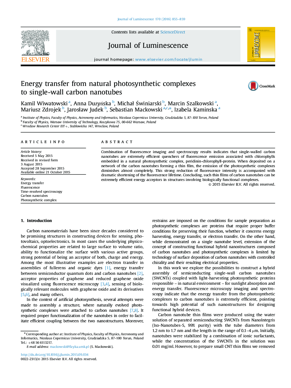 Energy transfer from natural photosynthetic complexes to single-wall carbon nanotubes