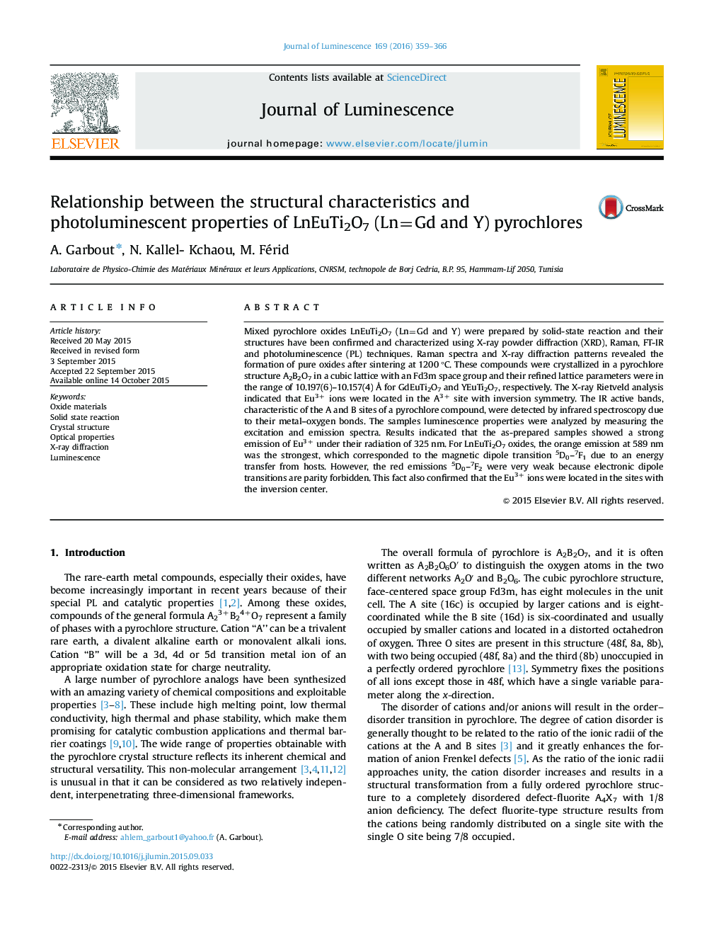 Relationship between the structural characteristics and photoluminescent properties of LnEuTi2O7 (Ln=Gd and Y) pyrochlores