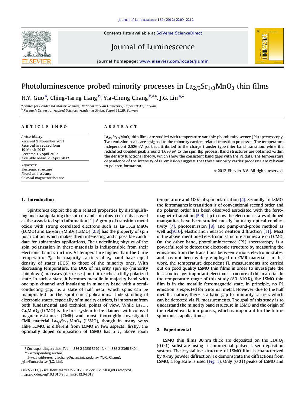 Photoluminescence probed minority processes in La2/3Sr1/3MnO3 thin films