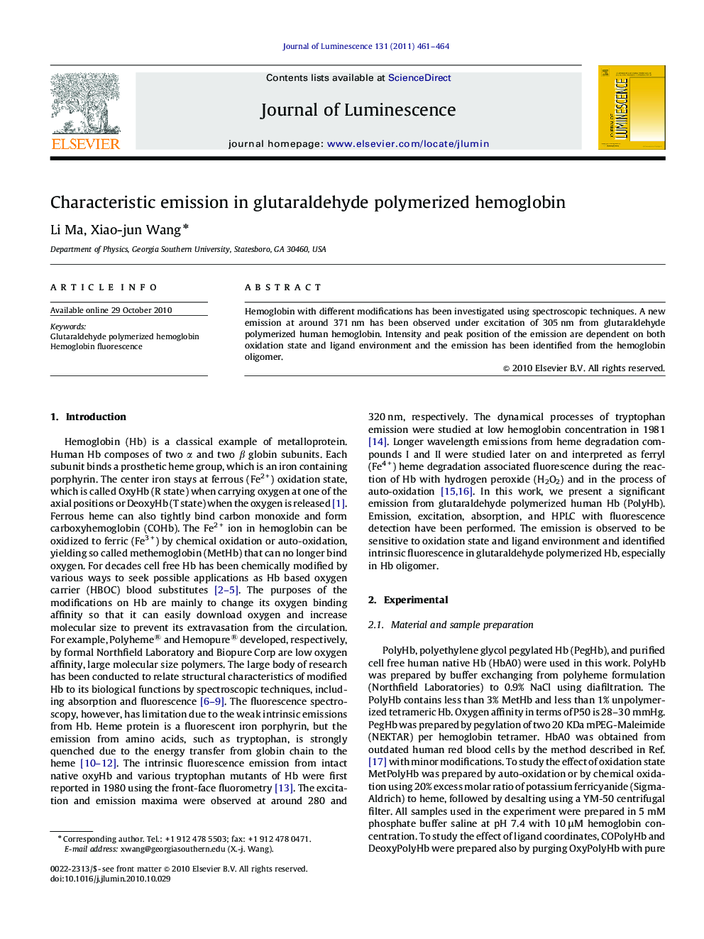 Characteristic emission in glutaraldehyde polymerized hemoglobin