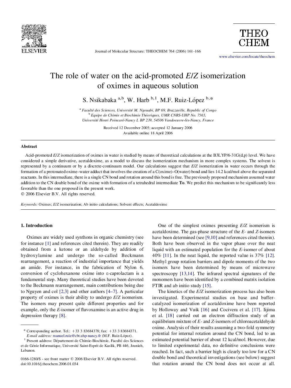 The role of water on the acid-promoted E/Z isomerization of oximes in aqueous solution