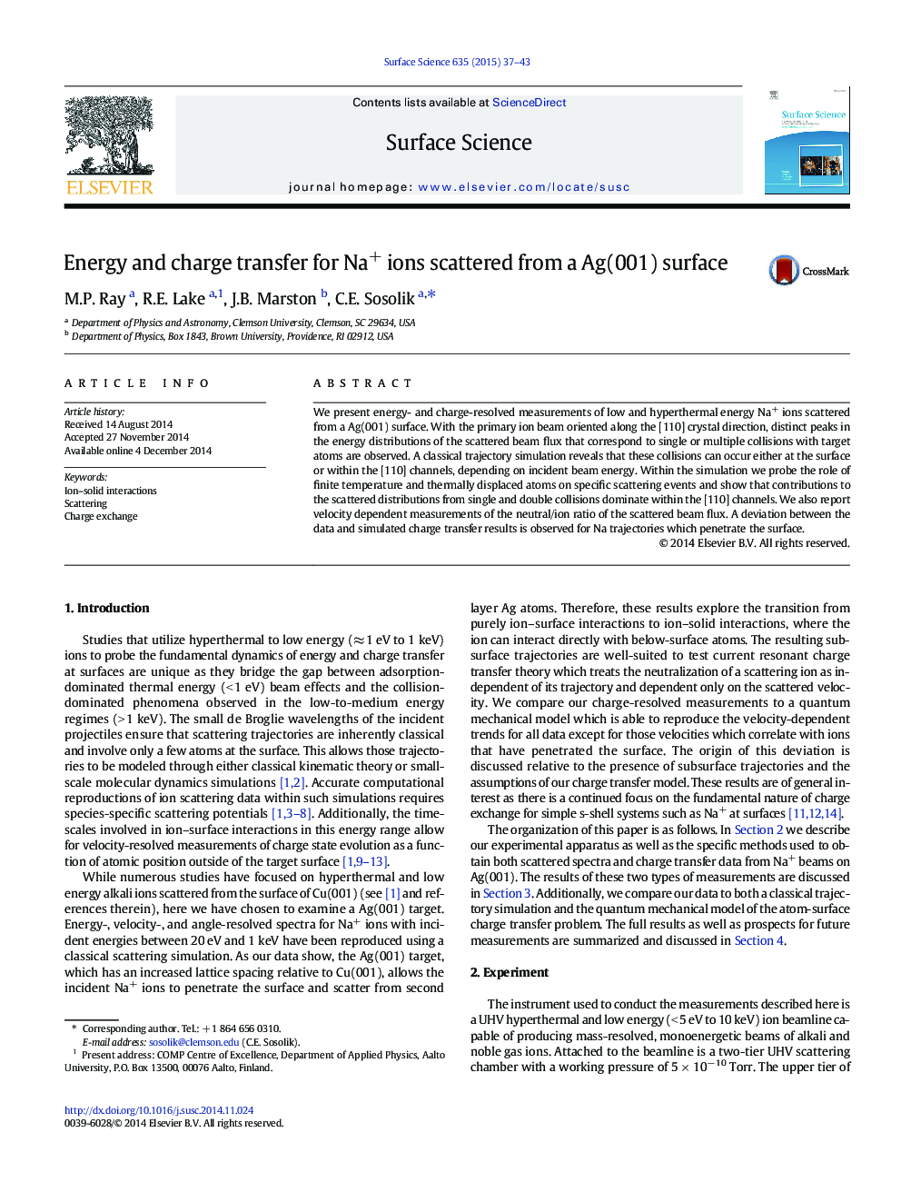 Energy and charge transfer for Na+ ions scattered from a Ag(001) surface