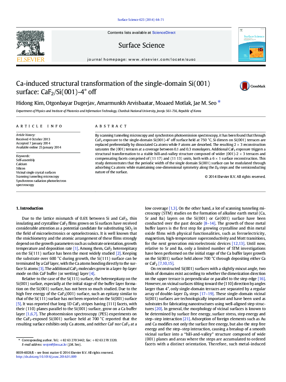 Ca-induced structural transformation of the single-domain Si(001) surface: CaF2/Si(001)-4Â° off